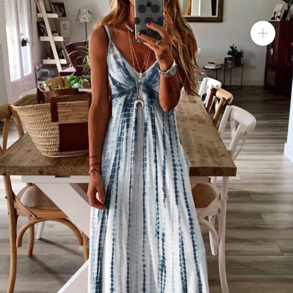 Maxi dress